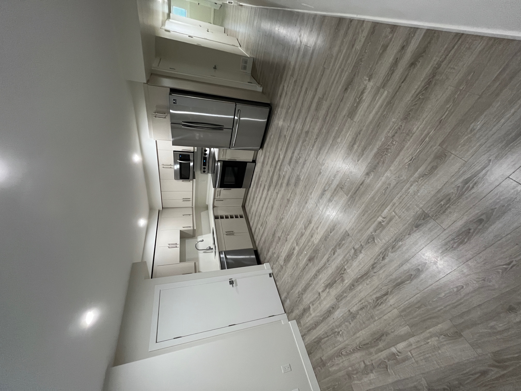 7a Vivian Avenue